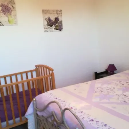 Bibi Σπίτι διακοπών Villeneuve-dʼAveyron