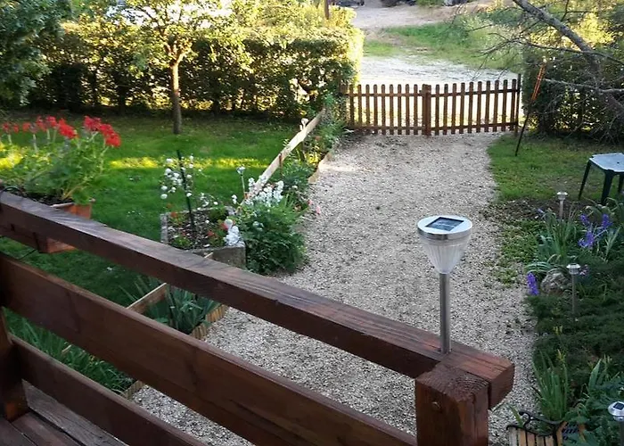 Bibi Villeneuve-dʼAveyron